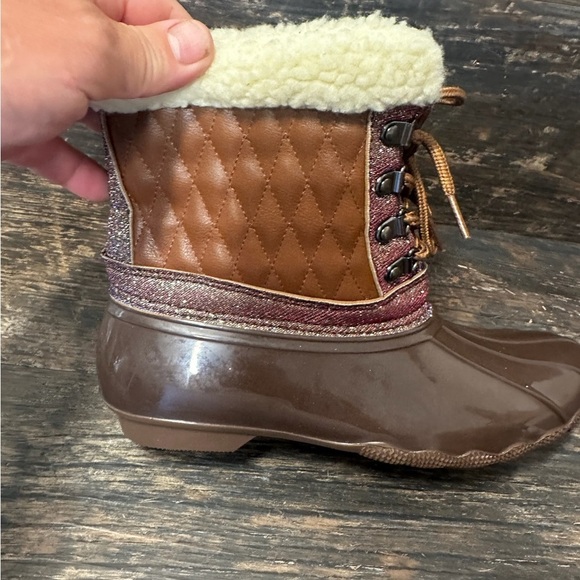 Jessica Carlyle Duck Rain Snow Cozy Brown Quilted Winter Boots - Picture 6 of 13